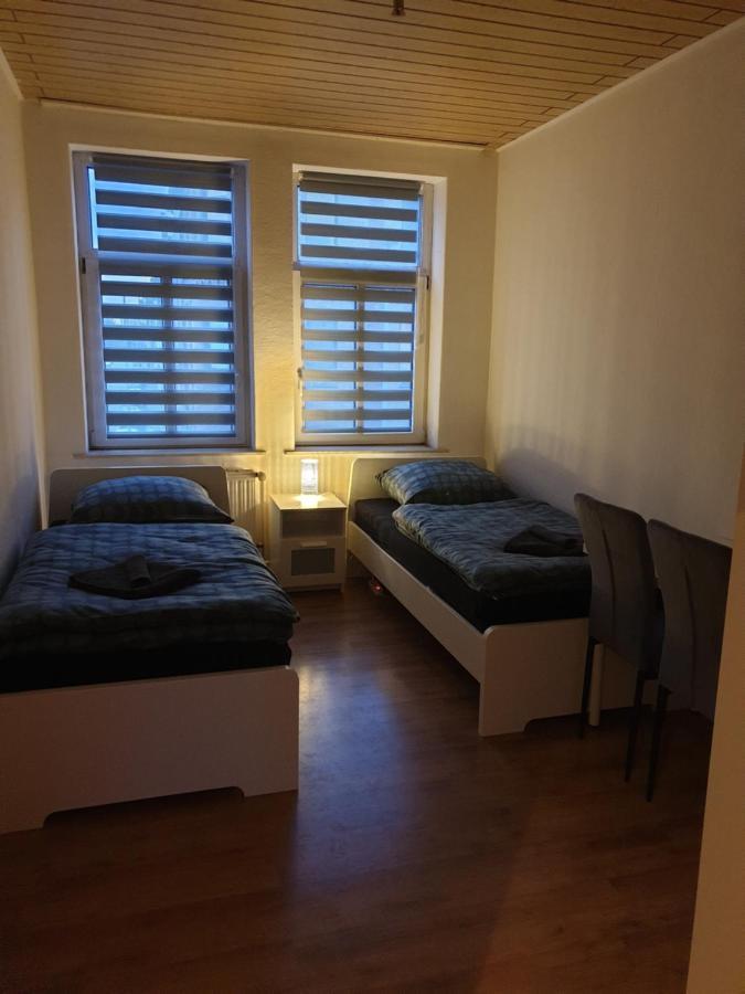 Fewo Nina 2 - Monteurwohnung Вайсенфельс Экстерьер фото